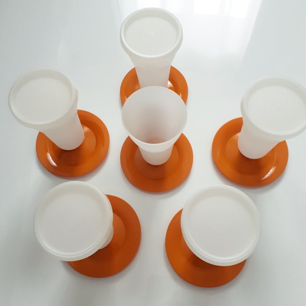 Tupperware Set of 6 Parfait Cups
